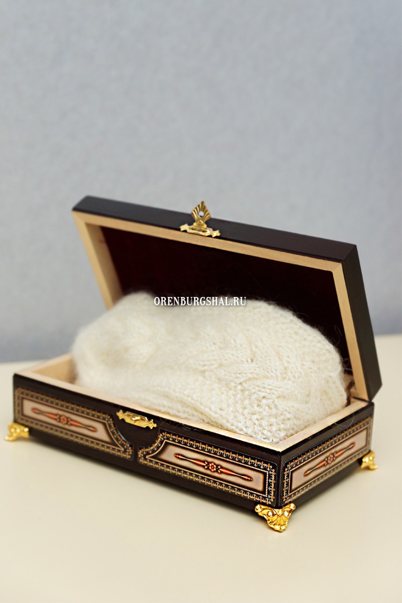 Gift vintage casket